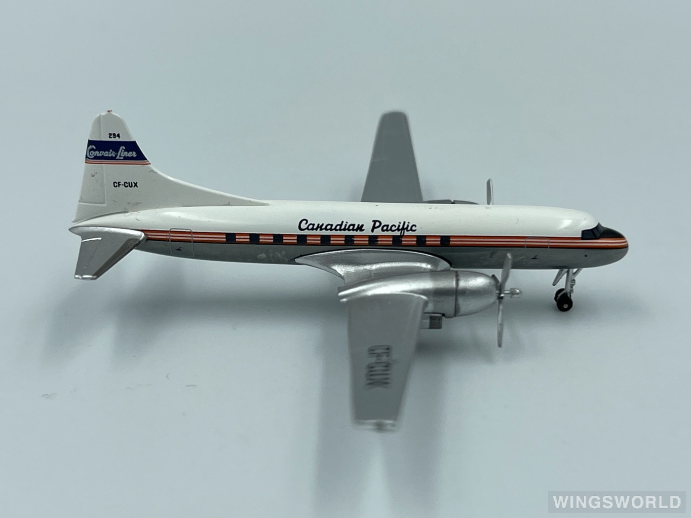 AeroClassics 1:400 ACCFCUX CP Air 加拿大太平洋航空 Convair CV-240 CF-CUX