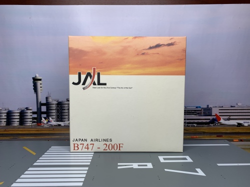 Japan Airlines 日本航空 Boeing 747-200 JA8193 JAL Cargo 55487 Dragon Models 1:400
