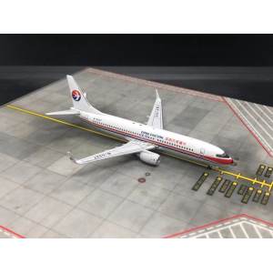 China Eastern 中国东方航空 Boeing 737-800 B-5527  IF4738009 Inflight400 1:400