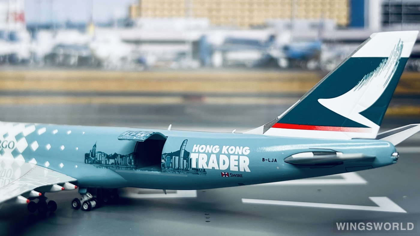 JC Wings 1:400 EW4748005 Cathay Pacific 国泰航空 Boeing 747-8F B-LJA