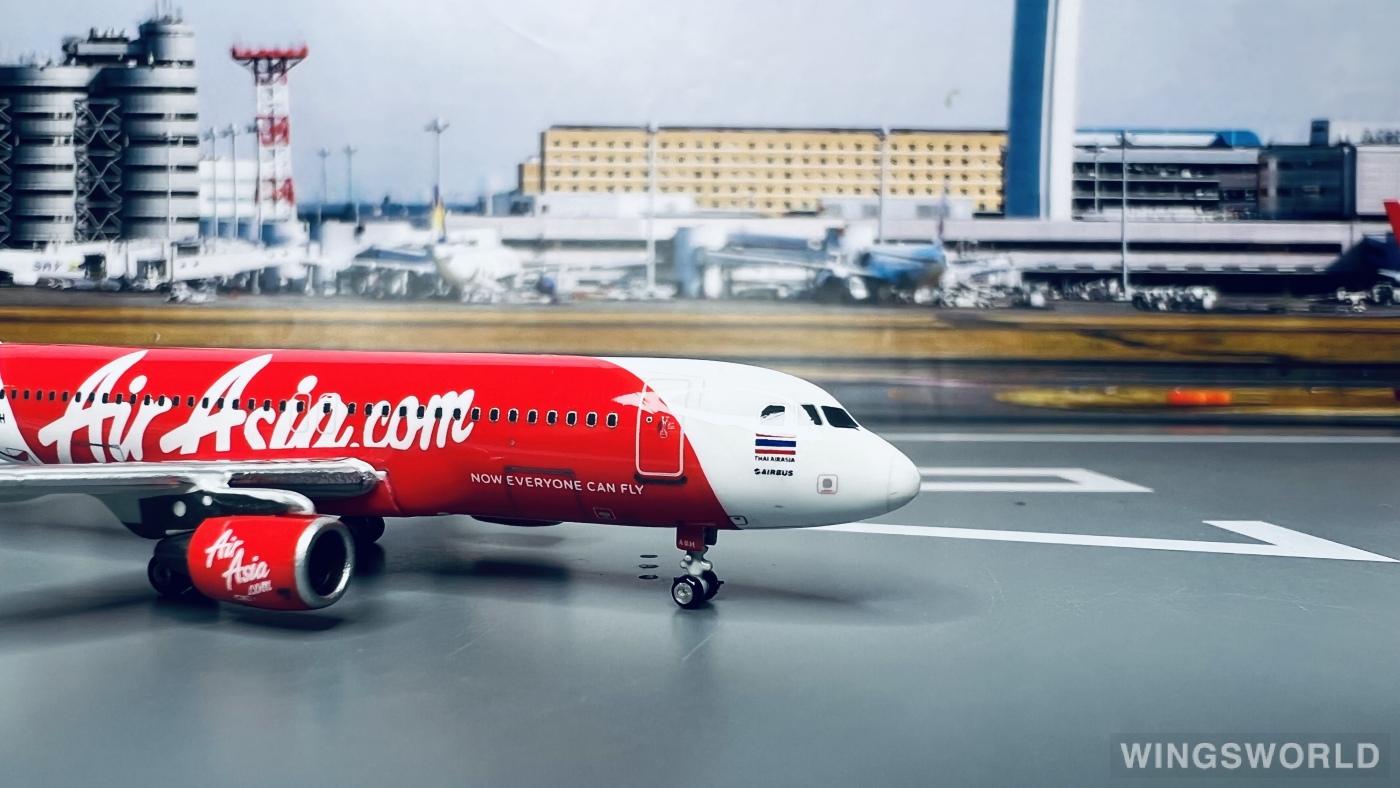 Phoenix 1:400 PH10609 AirAsia 亚洲航空 Airbus A320 HS-ABH