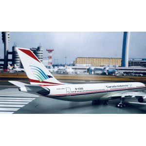 Garuda Indonesia 印度尼西亚鹰航 Airbus A340-300 B-2390  AC4B2390 AeroClassics 1:400