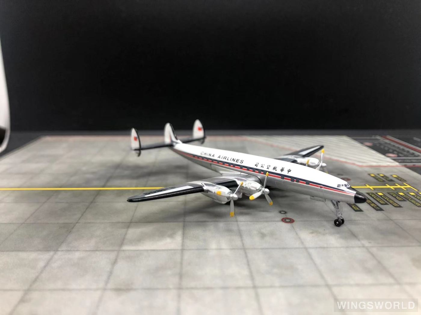 AeroClassics 1:400 ACB1809 China Airlines 中华航空 Lockheed L-1049 Super Constellation B-1809
