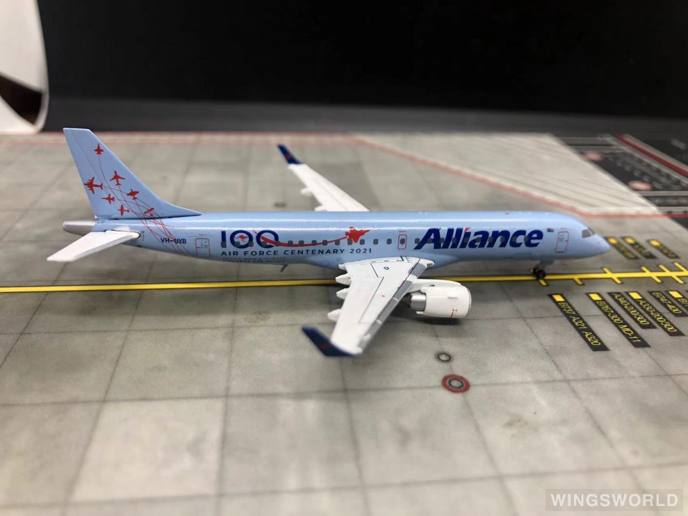 Geminijets 1:400 GJUTY2000 Alliance Airlines Embraer ERJ-190 VH-UYB