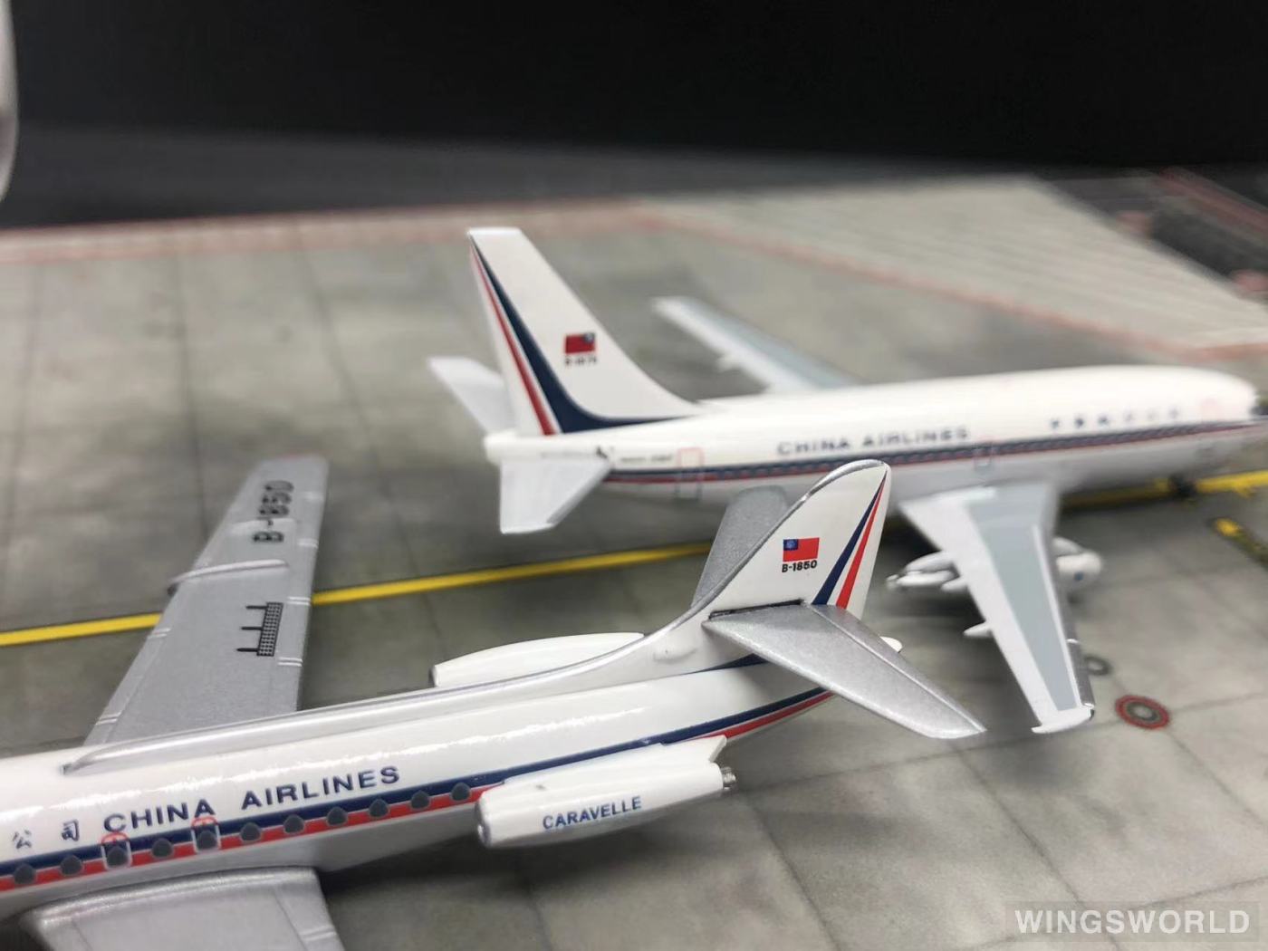 AeroClassics 1:400 AC4B1878 China Airlines 中华航空 Boeing 737-200 B-1878