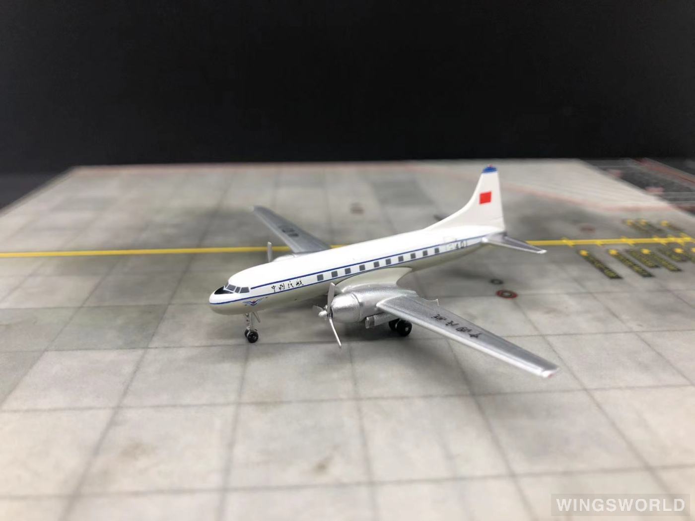 AeroClassics 1:400 AC4401 CAAC 中国民航 Convair CV-240 B-401