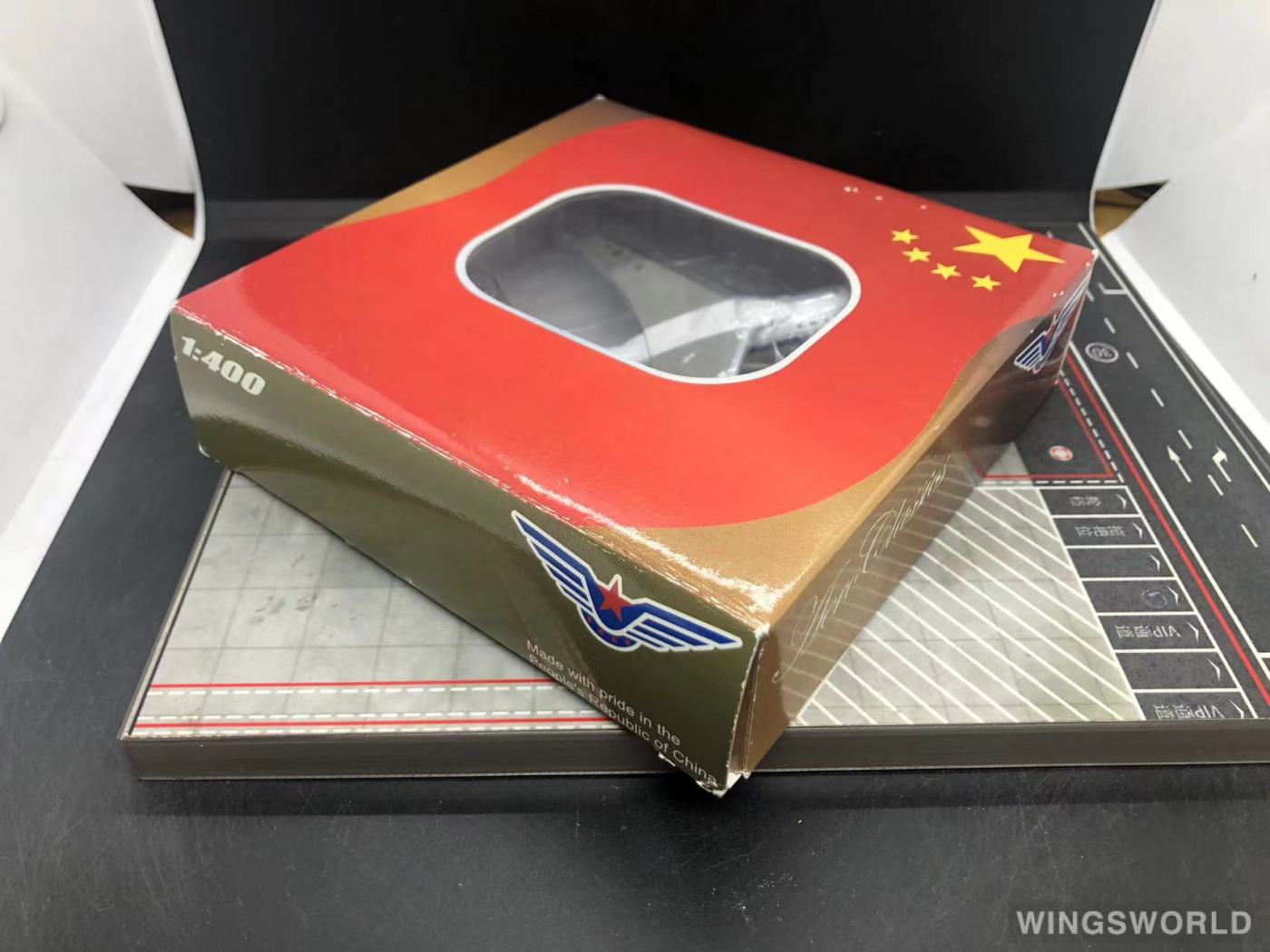AeroClassics 1:400 ACB4032 China United Airlines 中国联合航空 Ilyushin Il-76 B-4032