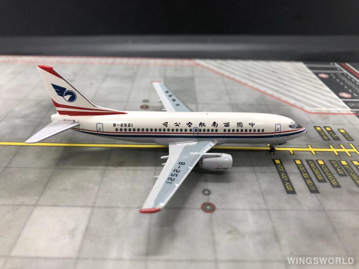 AeroClassics 1:400 ACB2521 China Southwest Airlines 中国西南航空 Boeing 737-300 B-2521