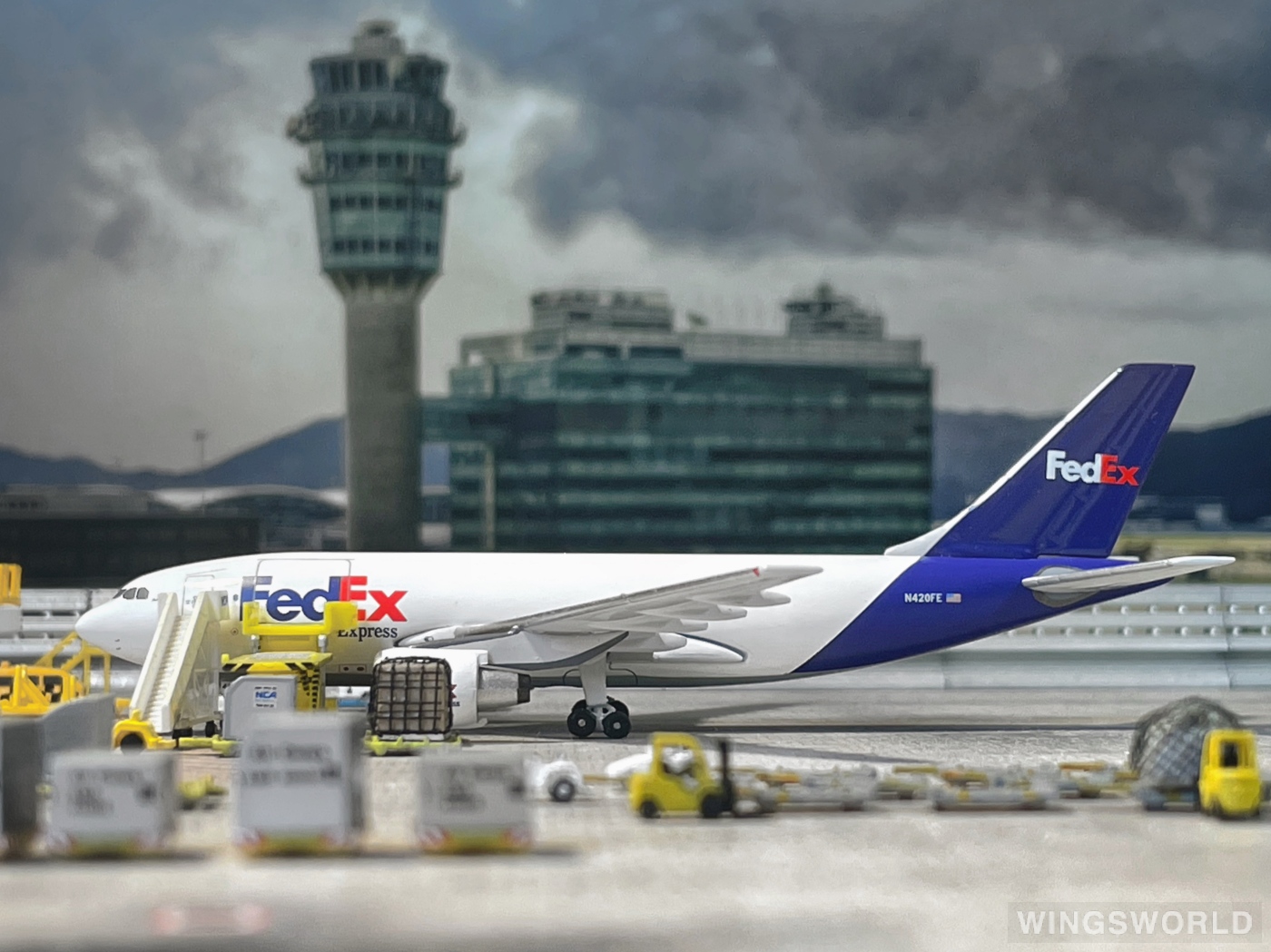 AeroClassics 1:400 AC419711A FedEx 联邦快递 Airbus A310-200 N420FE
