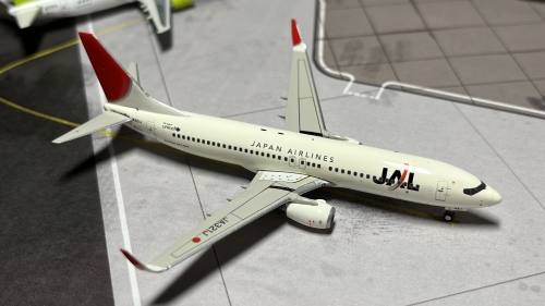 1/200 JAL B737-800 JA321J-