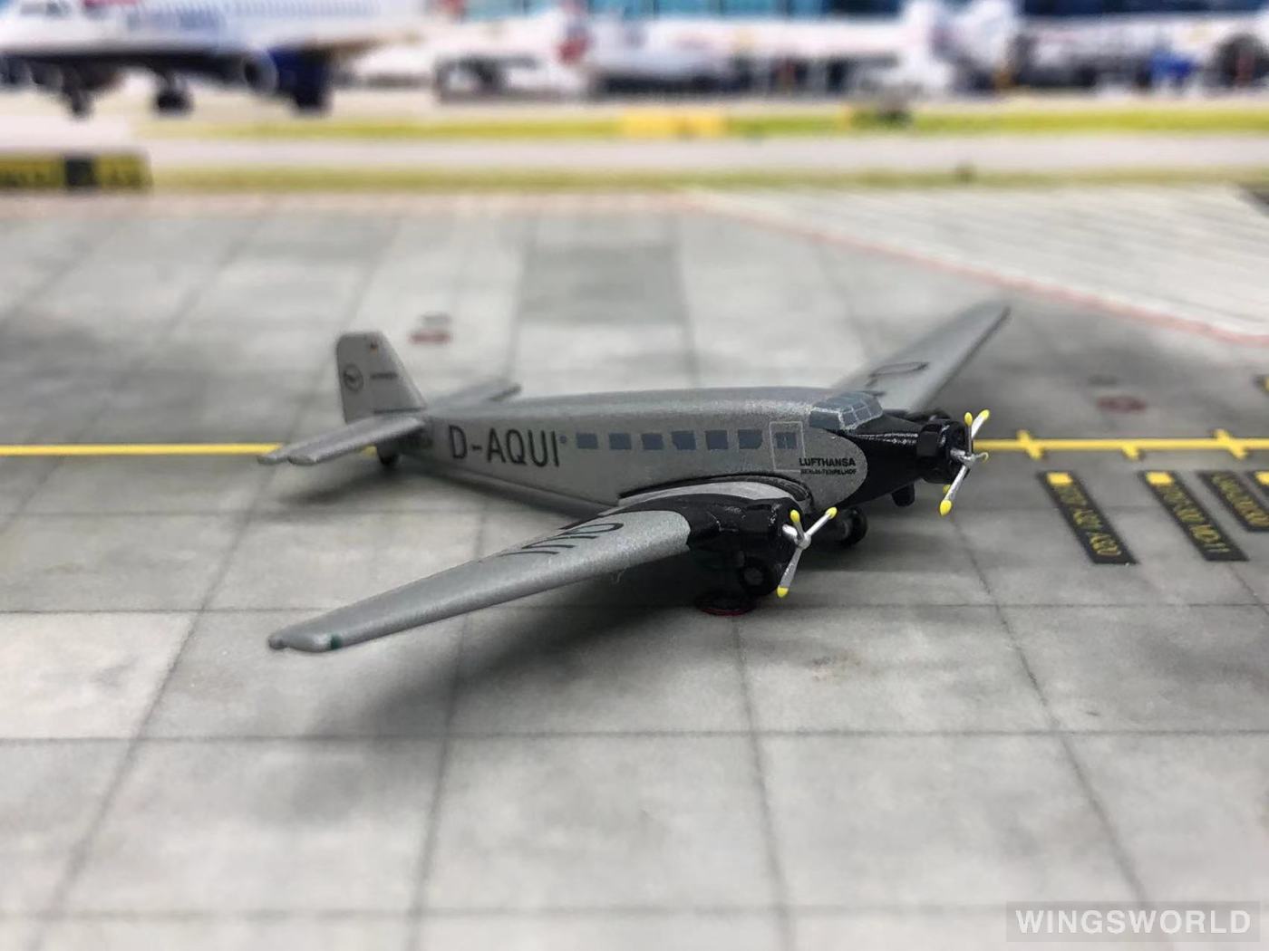 Herpa 1:400 561570 Lufthansa 汉莎航空 Junkers Ju 52 D-CDLH