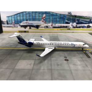China Express Airlines 华夏航空 Bombardier CRJ900 B-3382 2010s colors. 