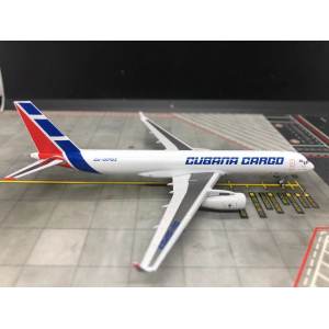 Cubana 古巴航空 Tupolev Tu-204 CU-C1703  202117 Pandamodel 1:400