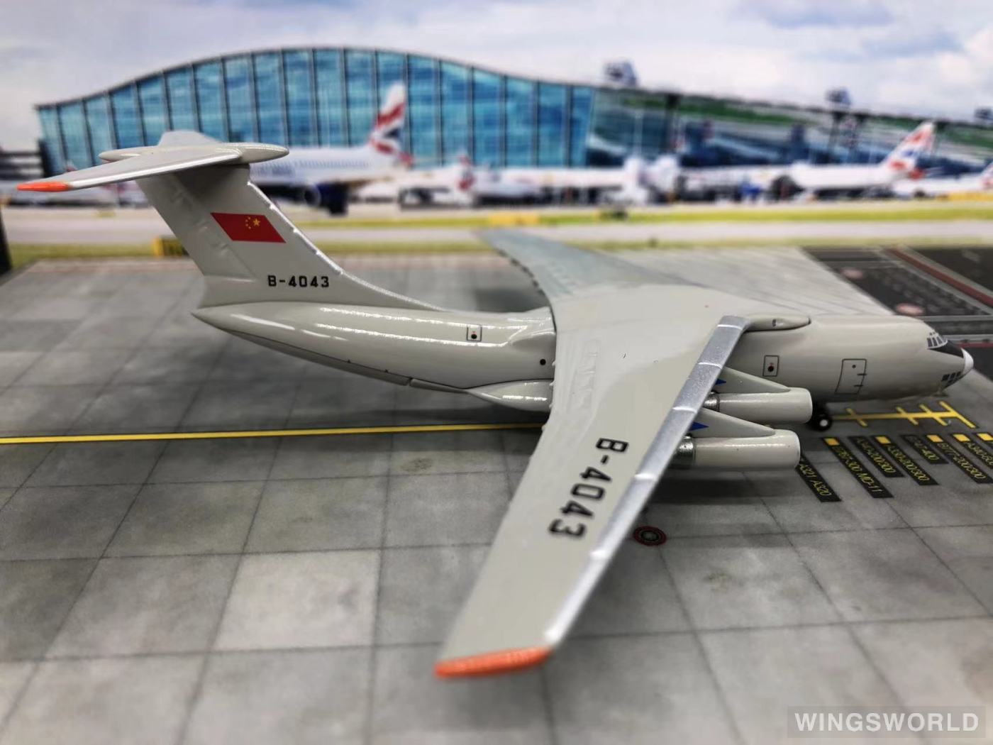 AeroClassics 1:400 AC18234B PLAAF 中国空军 Ilyushin Il-76 B-4043