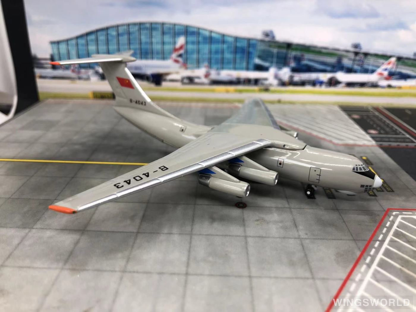 AeroClassics 1:400 AC18234B PLAAF 中国空军 Ilyushin Il-76 B-4043