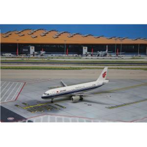 Air China 中国国际航空 Airbus A320 B-2354 1990s colors. With rolling gears. ACB2354 AeroClassics 1:400