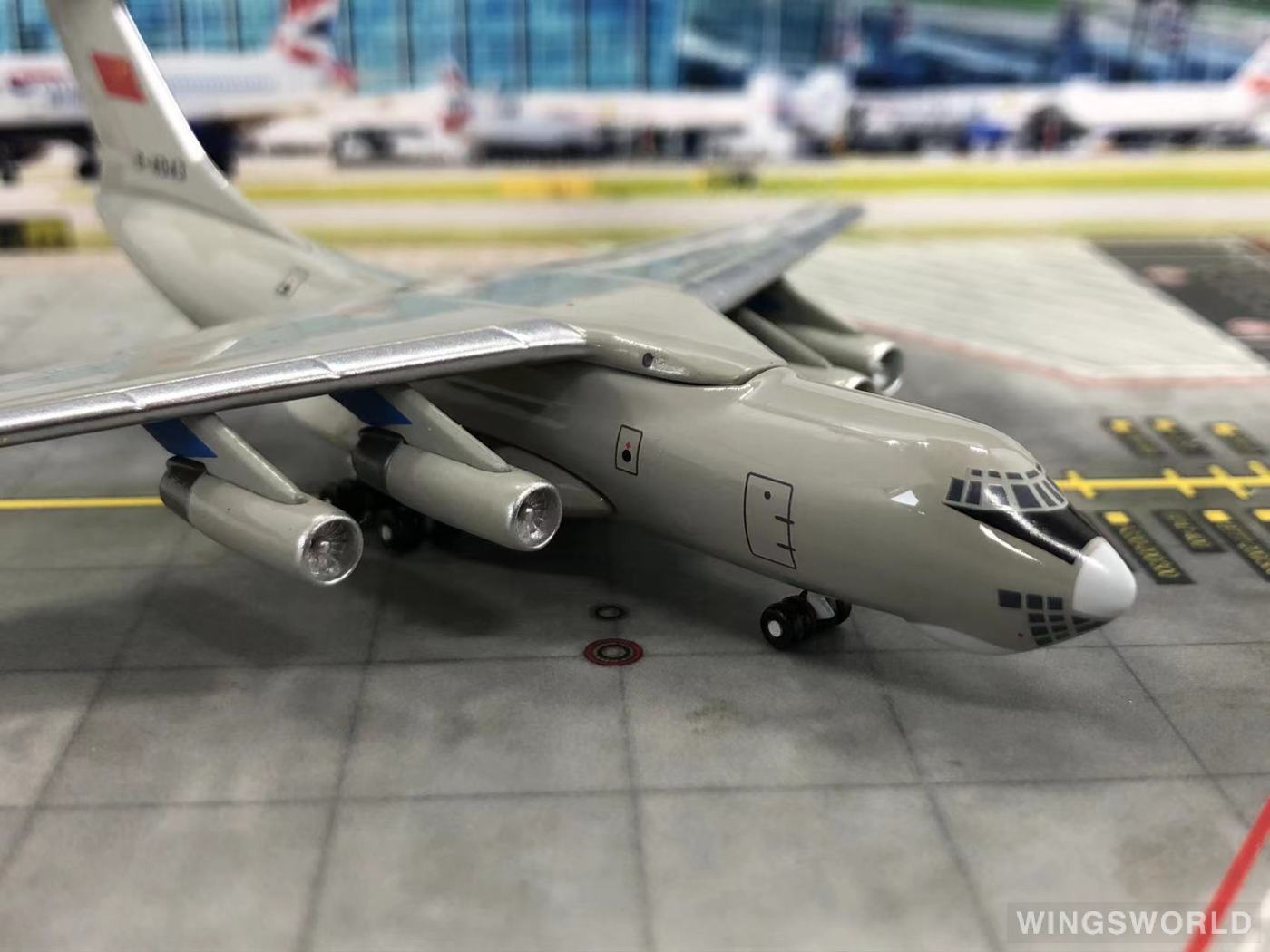 AeroClassics 1:400 AC18234B PLAAF 中国空军 Ilyushin Il-76 B-4043
