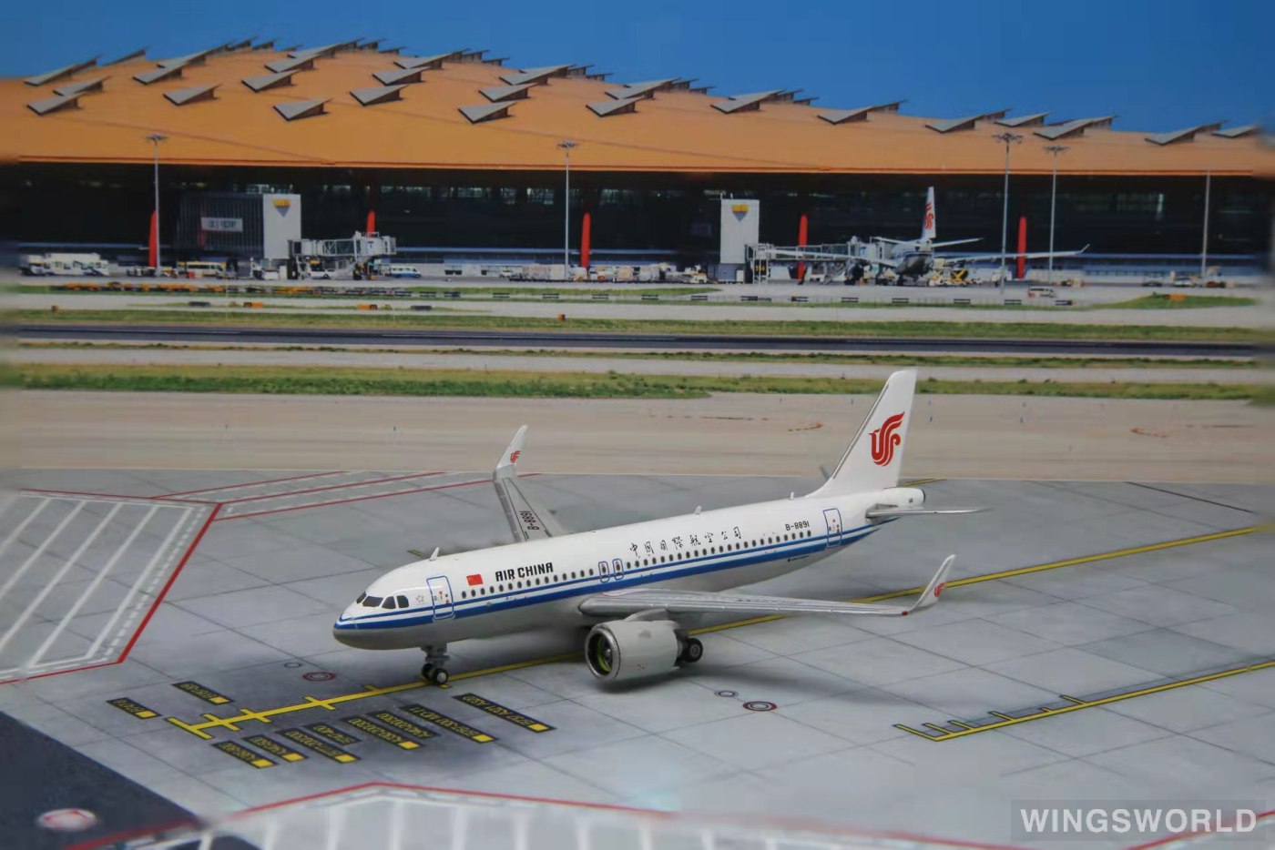 Pandamodel 1:400 PM-B8891 Air China 中国国际航空 Airbus A320 B-8891