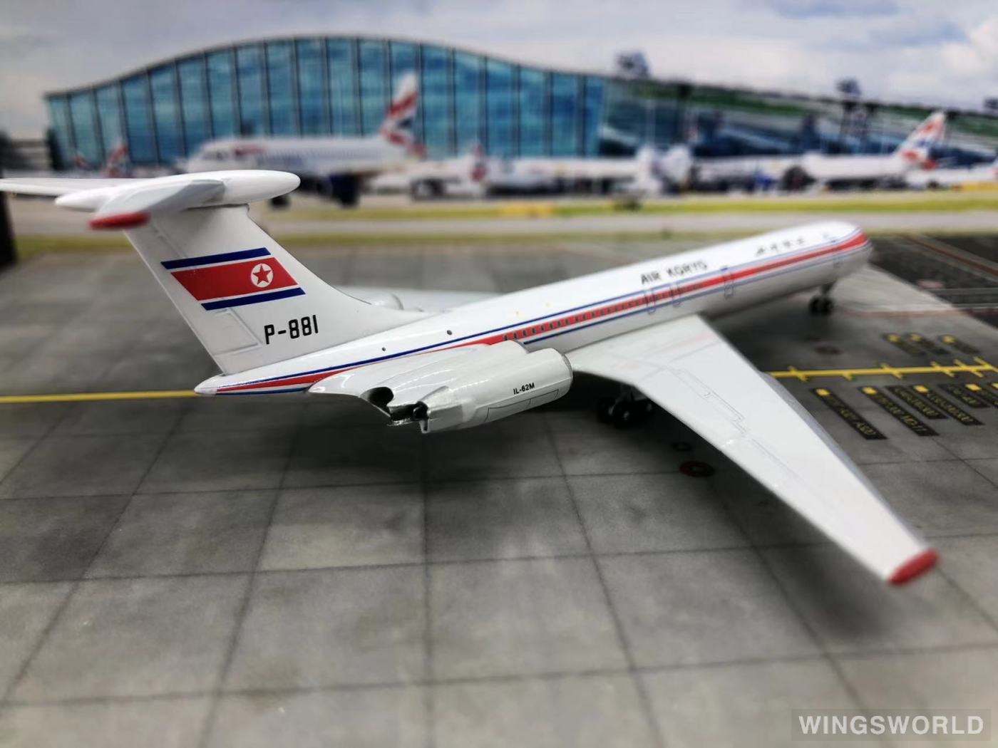 Geminijets 1:400 Ilyushin Il-62 Air Koryo 朝鲜高丽航空GJKOR663 P 