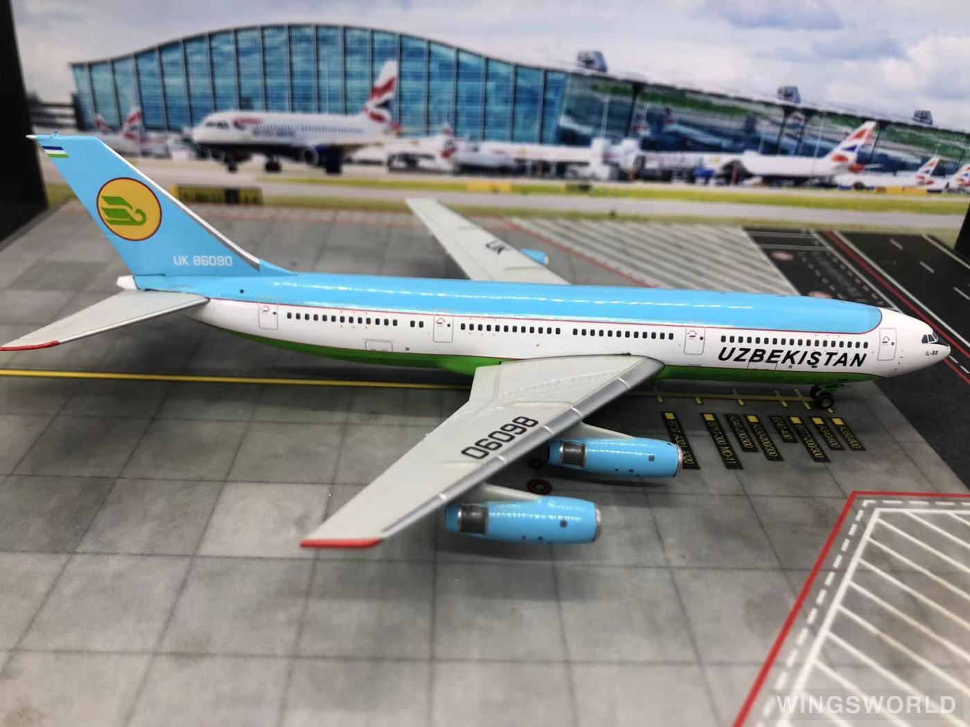 JC Wings 1:400 JC4119 Uzbekistan Airways 乌兹别克斯坦航空 Ilyushin Il-86 UK-86090