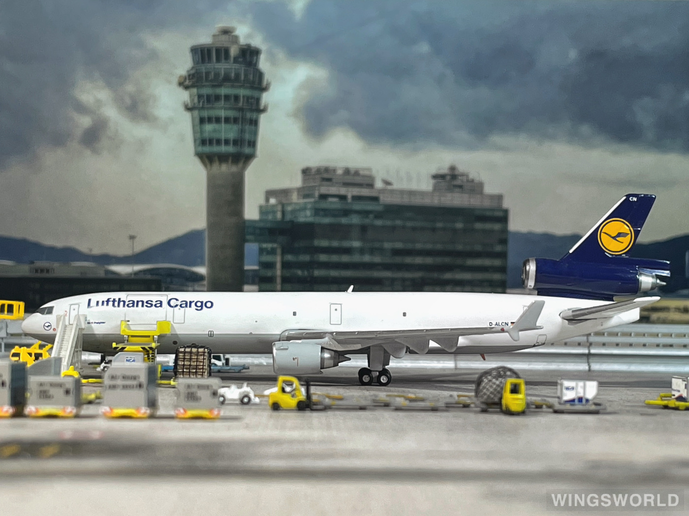 Geminijets 1:400 GJDLH1371 Lufthansa 汉莎航空 McDonnell Douglas MD-11 D-ALCN