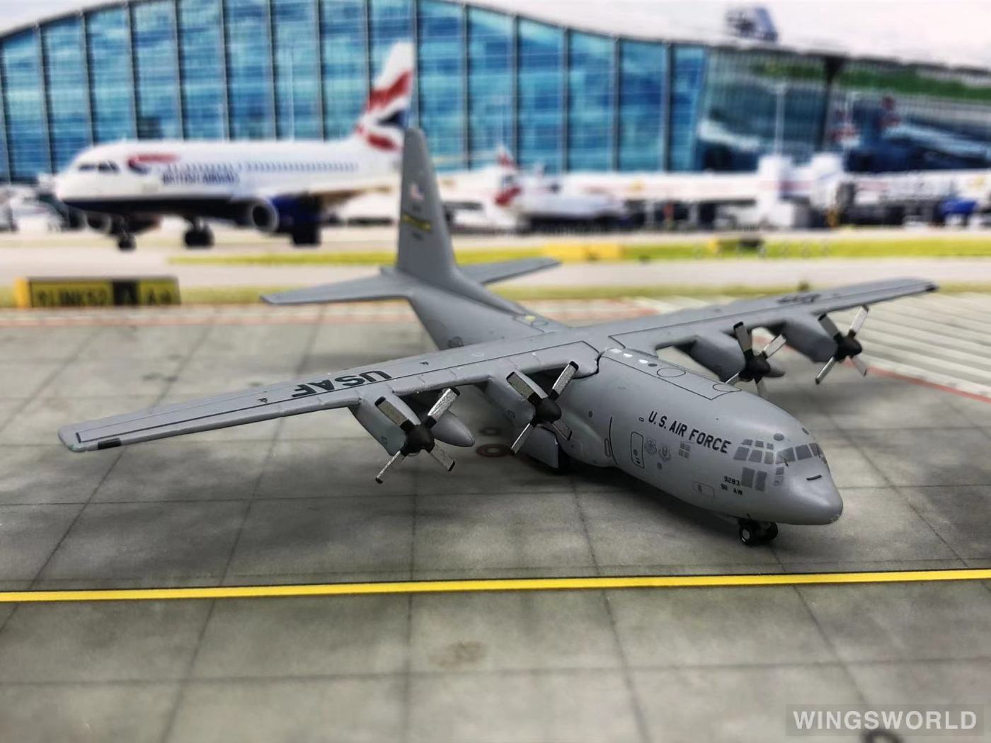 Geminijets 1:400 GMUSA079 USAF 美国空军 Lockheed C-130 Hercules 79283
