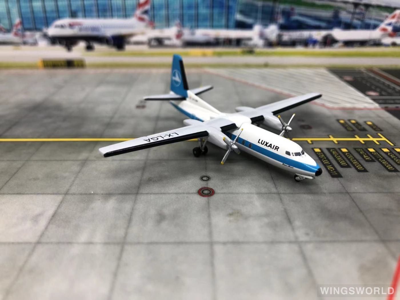 AeroClassics 1:400 AC4LXLGA Luxair 卢森堡航空 Fokker F-27 LX-LGA