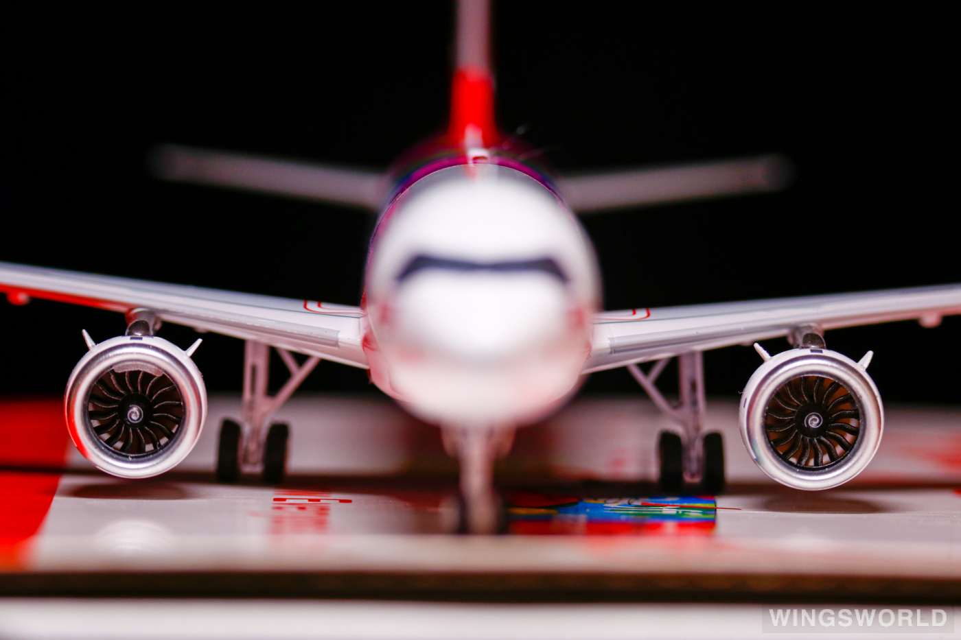 Inflight200 1:200 HH-321-01 AirAsia 亚洲航空 Airbus A321neo 9M-VAA