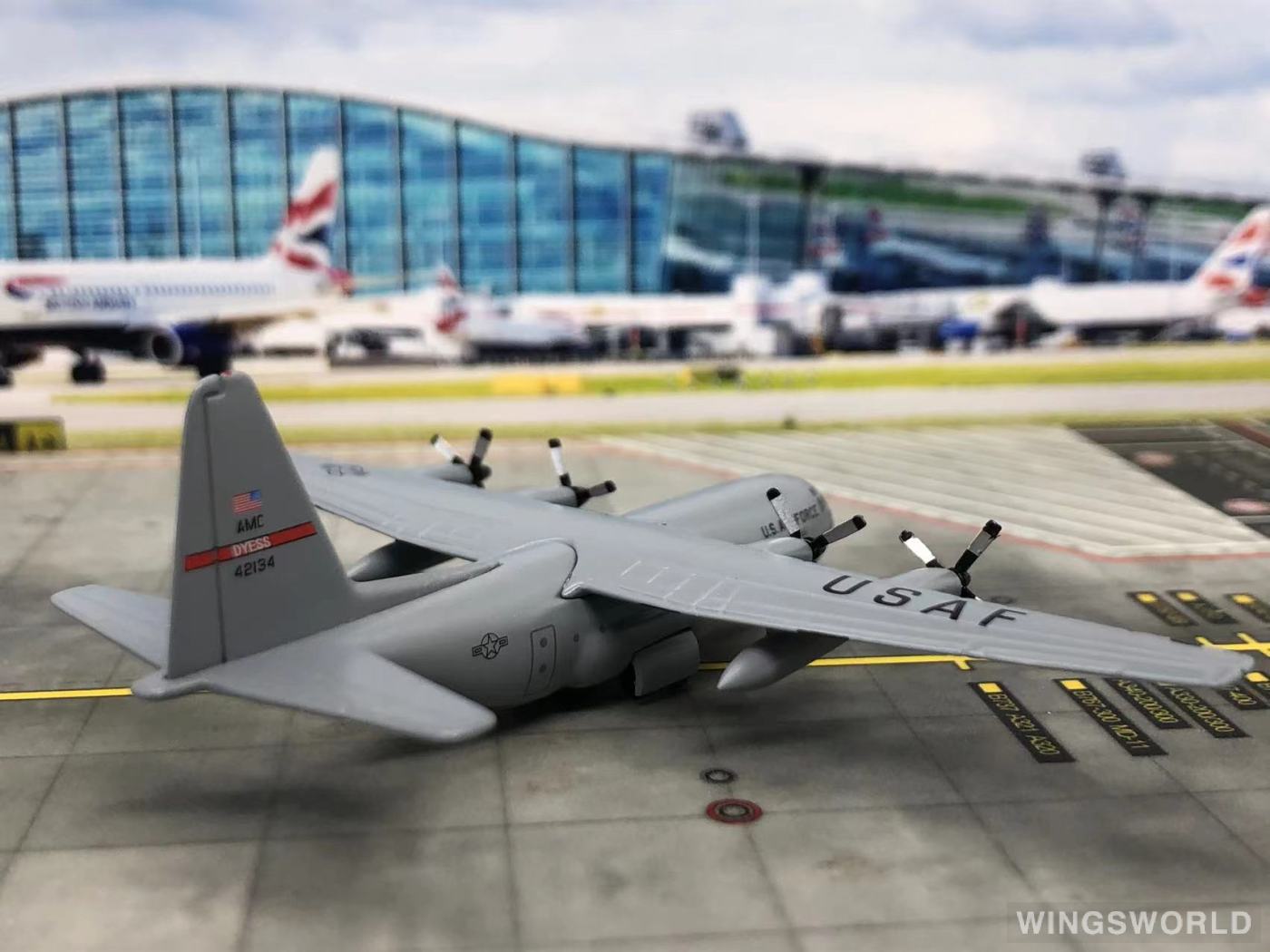 Geminijets 1:400 GMUSA007 USAF 美国空军 Lockheed C-130 Hercules 42134