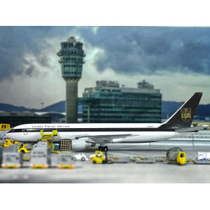 UPS 联合包裹公司 Boeing 767-300 N306UP  BB4-2003-08A AeroClassics 1:400