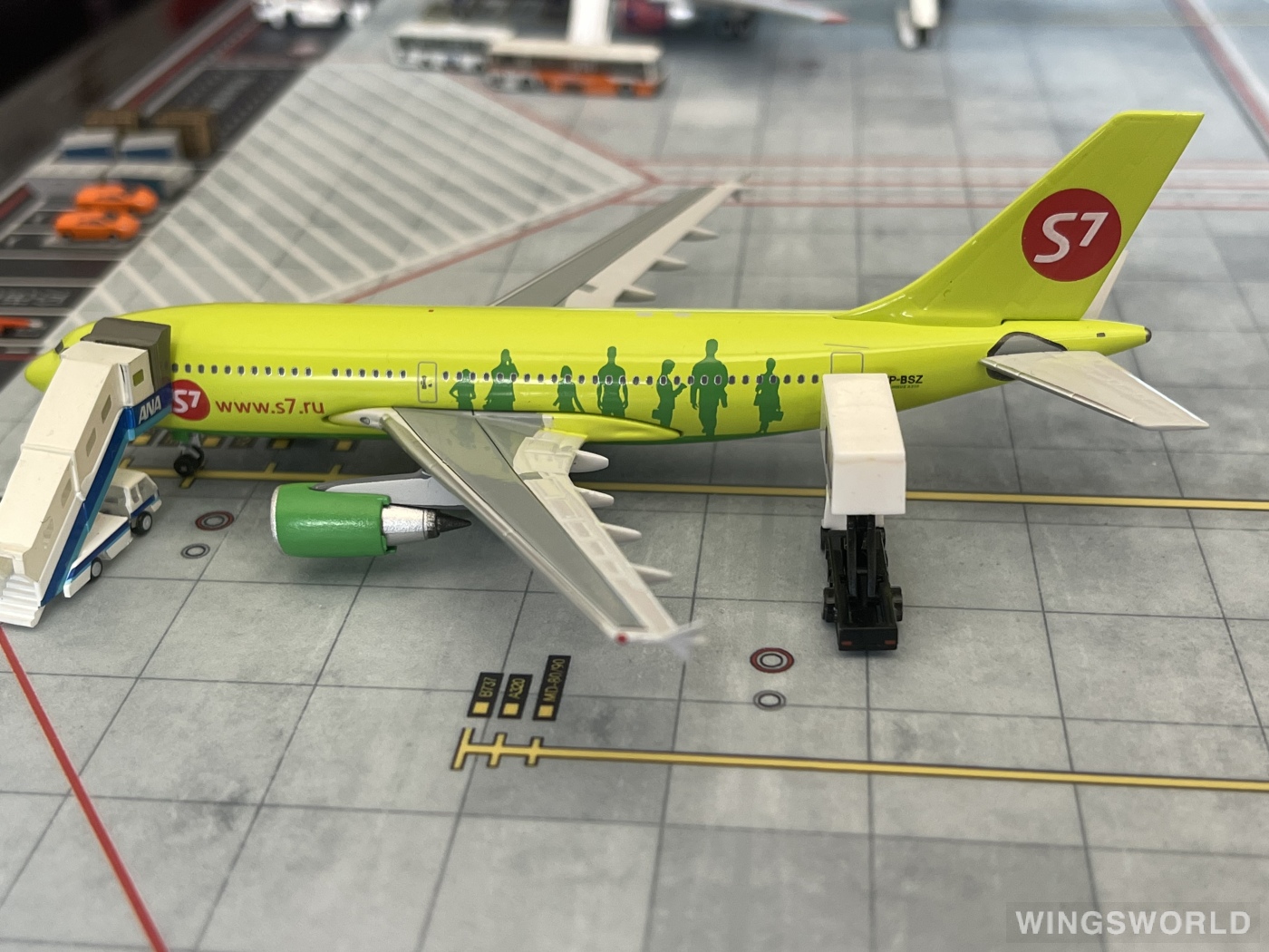 AeroClassics 1:400 AC4VPBSZ S7 Airlines 西伯利亚航空 Airbus A310-200 VP-BSZ