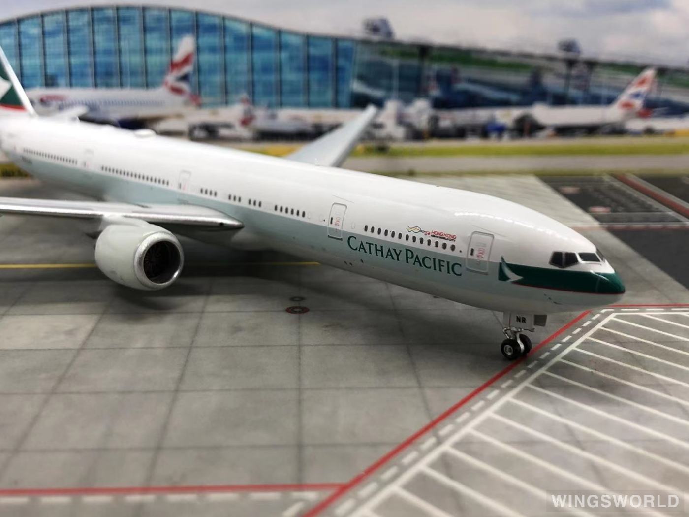Phoenix 1:400 PH04376 Cathay Pacific 国泰航空 Boeing 777-300ER B-HNR
