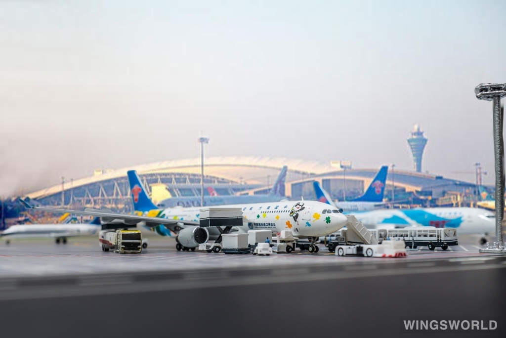 JC Wings 1:400 XX4893 China Southern 中国南方航空 Airbus A330-300 B-5940