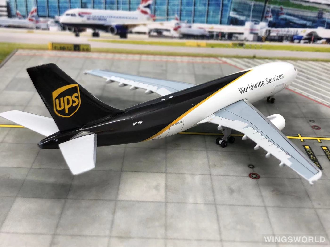AeroClassics　飛行機模型　1/400 Amazon.co.jp: AeroClassics 1/400 完成品 Japan Airlines For