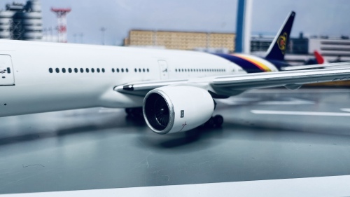 Thai Airways 泰国国际航空 Boeing 777-300 HS-TKF  PH10331A Phoenix 1:400