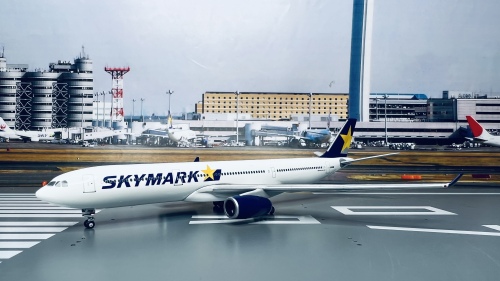 航空機・ヘリコプター Gemini 1/400 A330-300 SKYMARK 1/400 A330-300 スカイマーク JA330A ［BC4001］ ジェミニ/中古