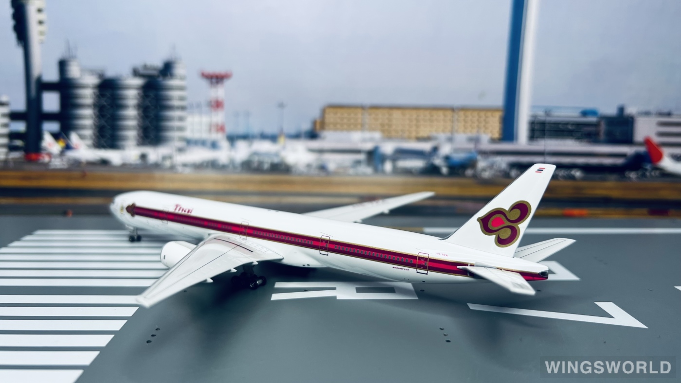 Phoenix 1:400 Boeing 777-300 Thai Airways 泰国国际航空