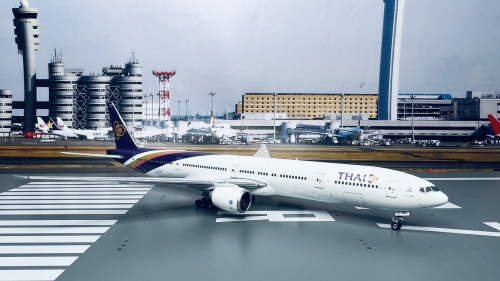 THAI 777-300ER タイ航空 Phoenix 1:400 PHX11822 1:400 Phoenix Model Thai Airways B777-300ER Reg #HS