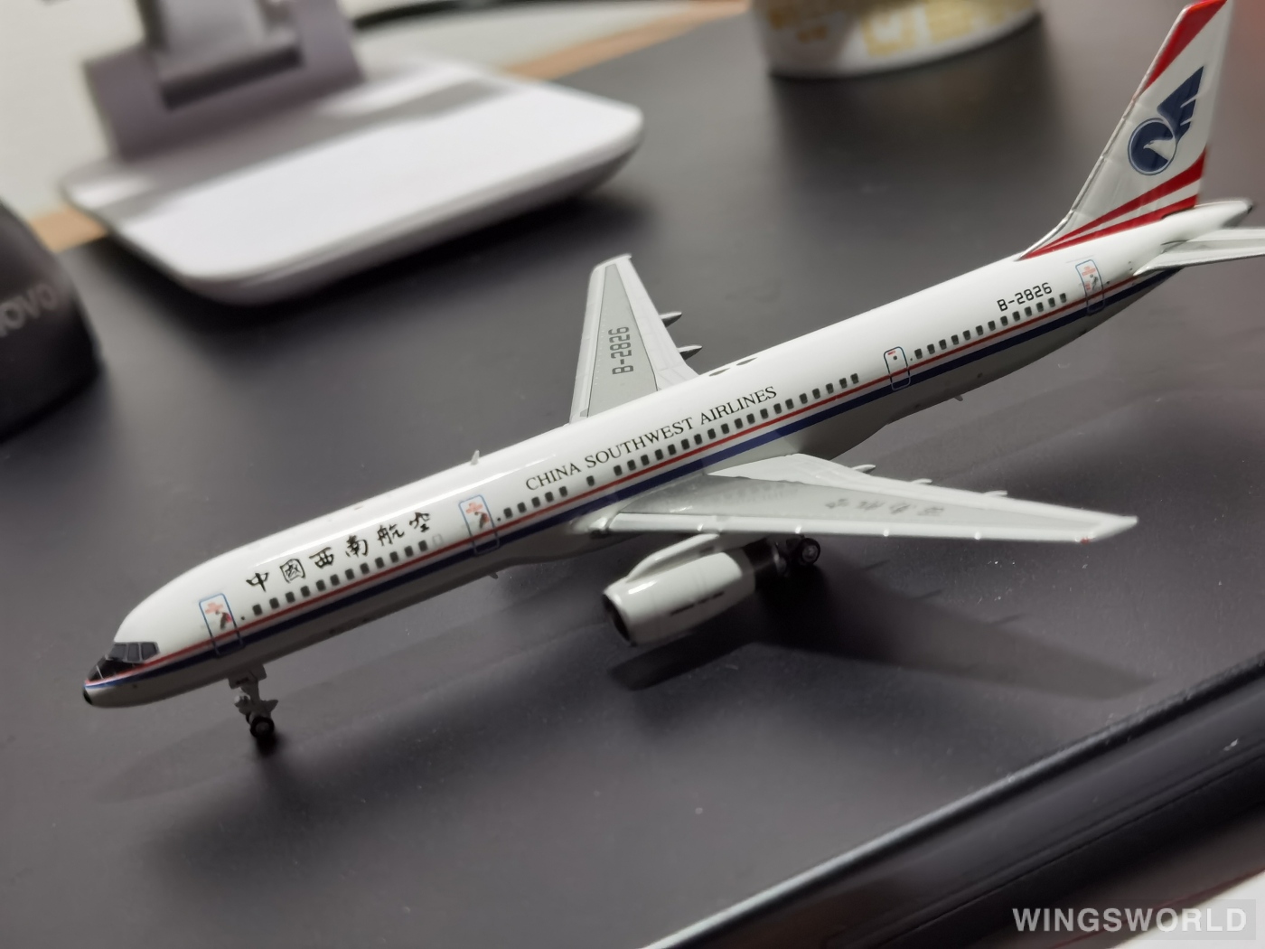 NGmodels 1:400 NG53015 China Southwest Airlines 中国西南航空 Boeing 757-200 B-2826