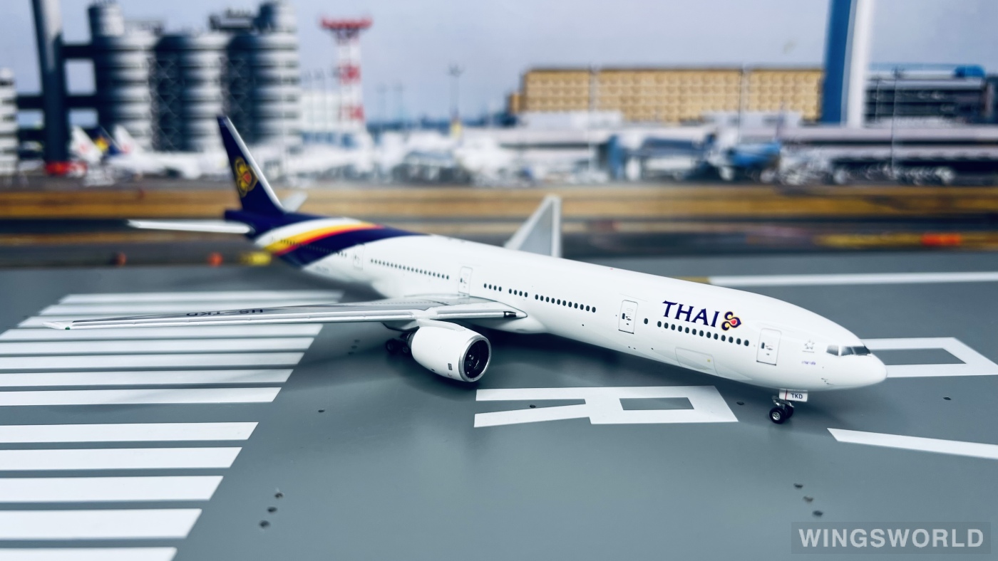 Phoenix 1:400 PH10331B Thai Airways 泰国国际航空 Boeing 777-300 HS-TKD