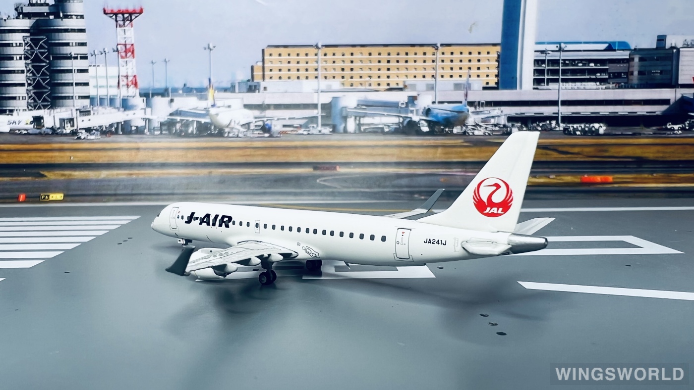JC Wings 1:400 XX4707 Japan Airlines 日本航空 Embraer ERJ-190 JA241J