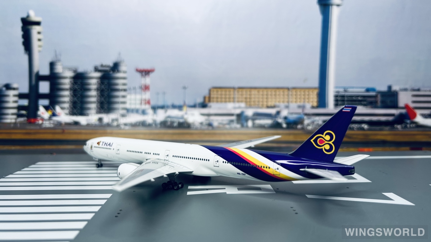 Phoenix 1:400 PH10331A Thai Airways 泰国国际航空 Boeing 777-300 HS-TKF