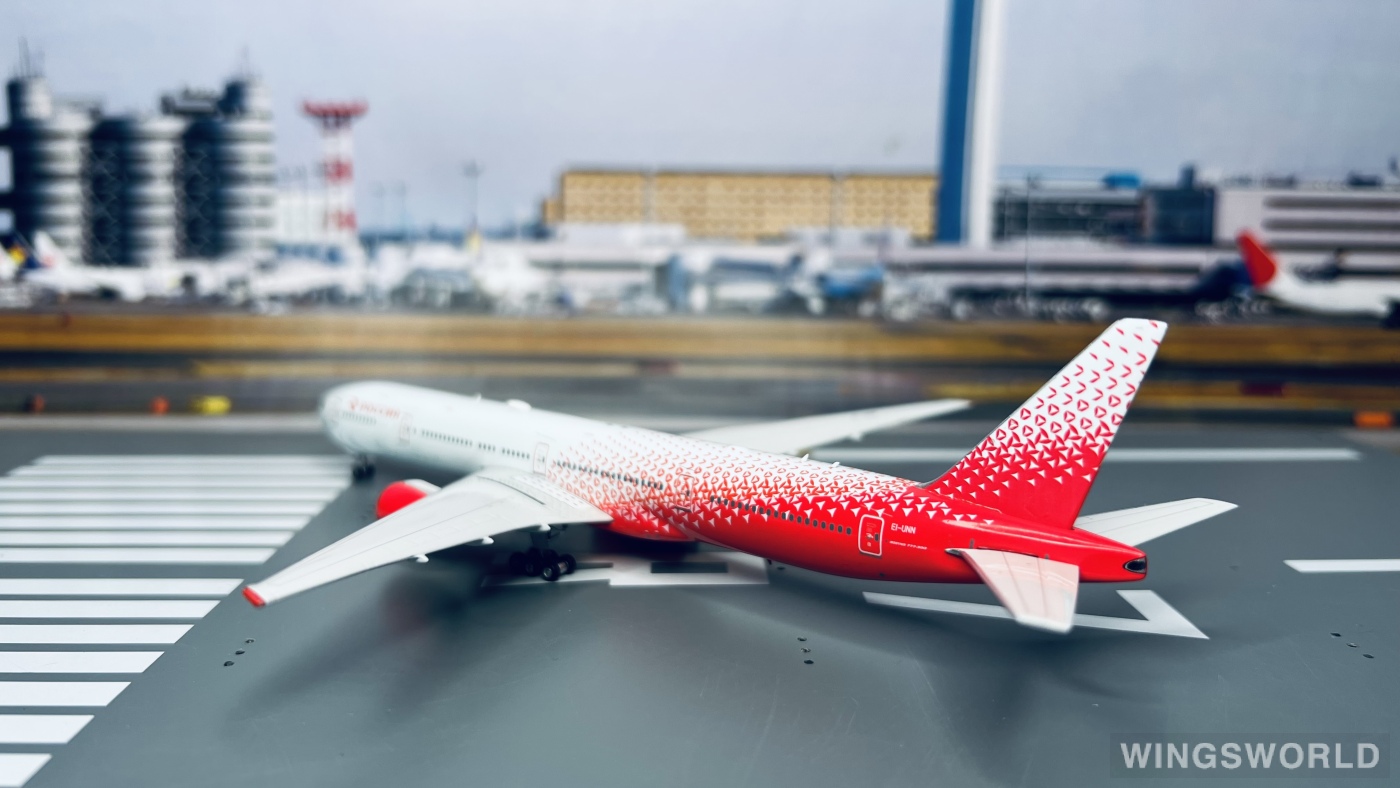 Phoenix 1:400 PH11336 Rossiya Airlines 俄罗斯国家航空 Boeing 777-300 EI-UNN