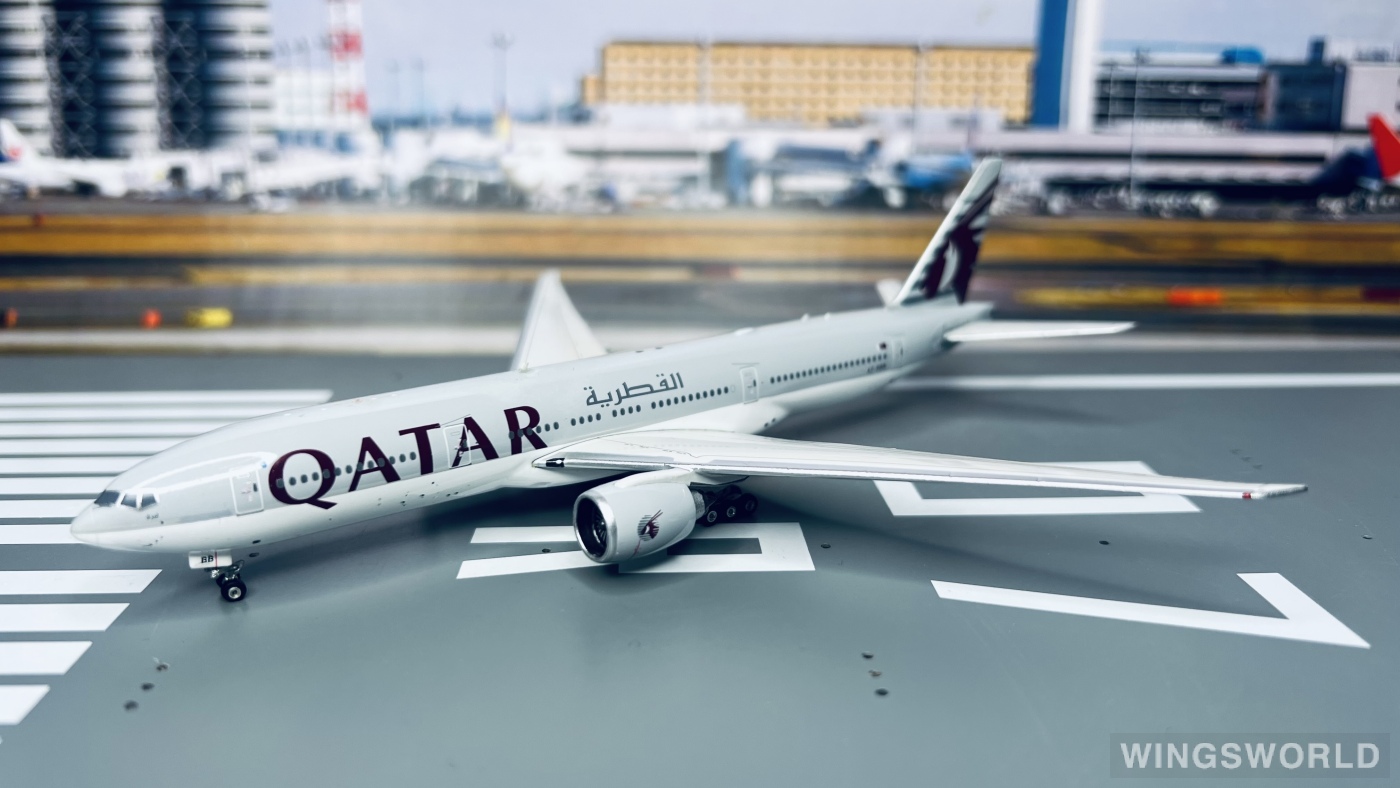 Phoenix 1:400 PH11025 Qatar 卡塔尔航空 Boeing 777-200 A7-BBB