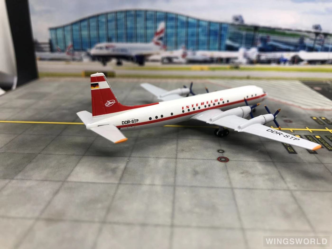 AeroClassics 1:400 ACINT0509A Interflug 东德航空 Ilyushin Il-18 DDR-STP