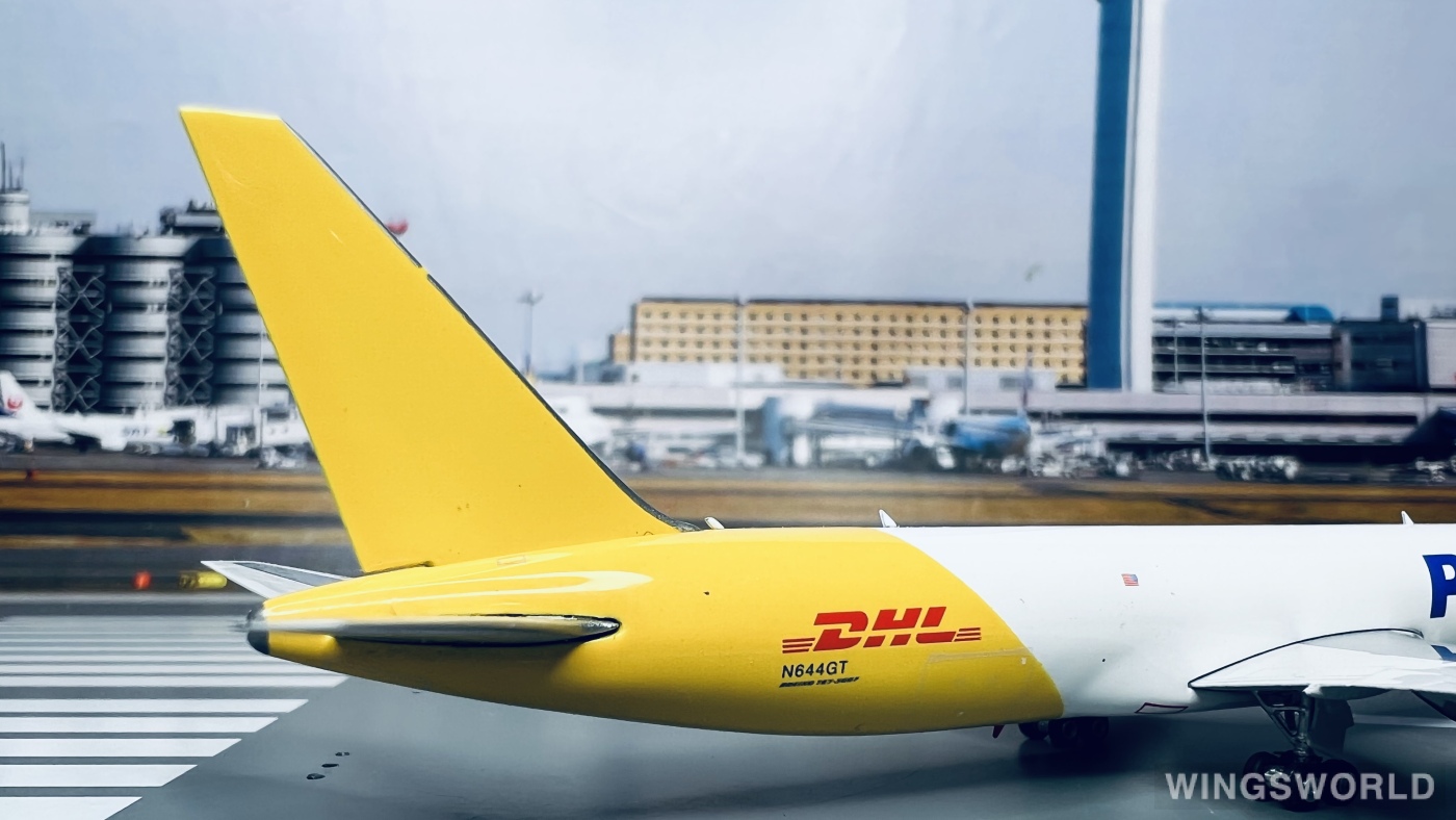 Phoenix 1:400 PH04413 Polar Air Cargo 博立货运航空 Boeing 767-300 N644GT
