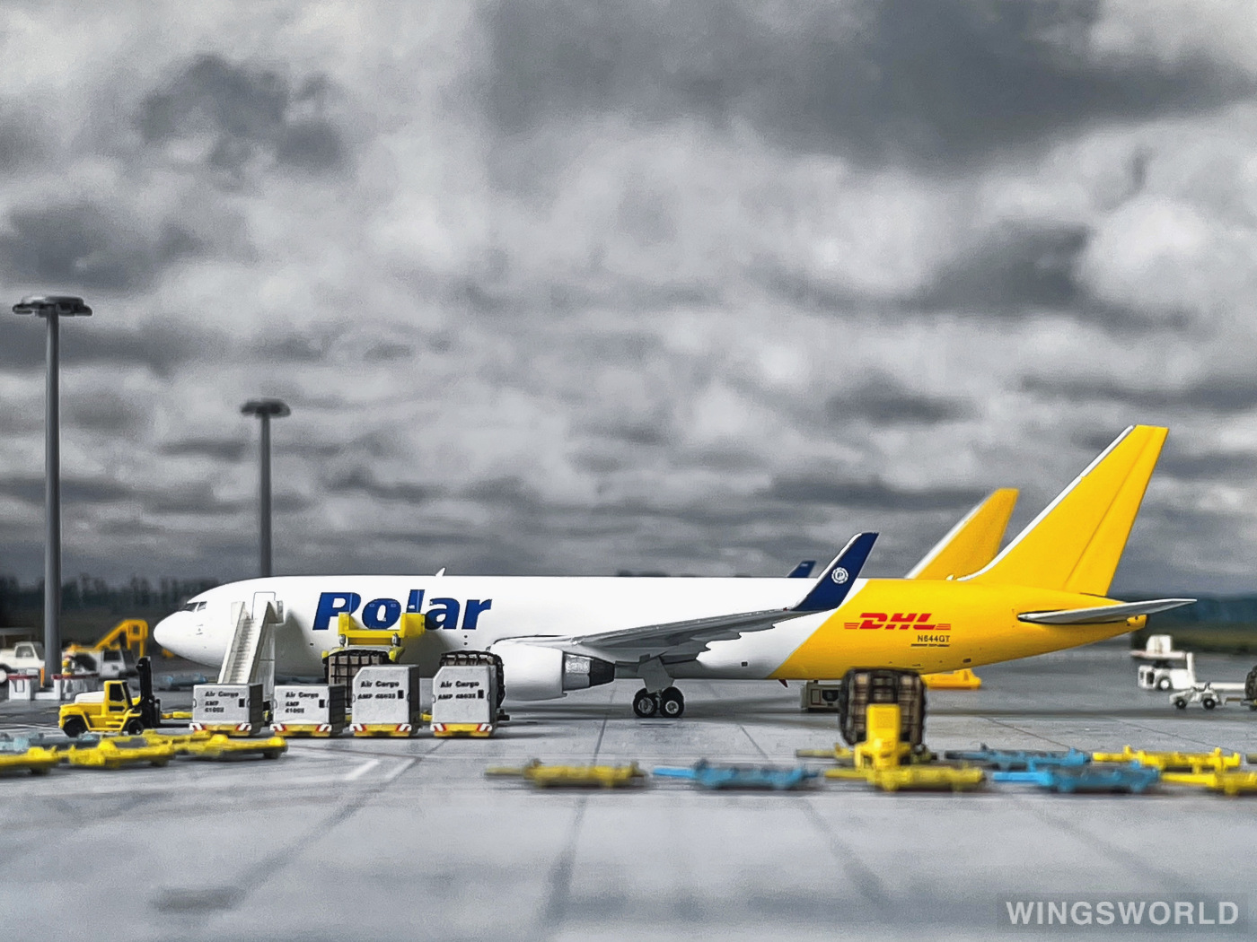 Phoenix 1:400 PH04413 Polar Air Cargo 博立货运航空 Boeing 767-300 N644GT