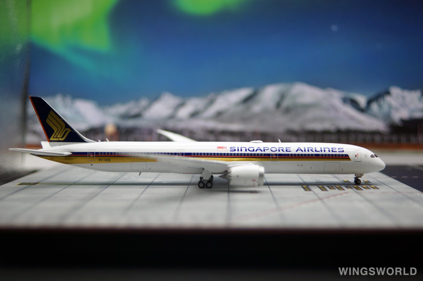 JC Wings 1:400 XX4096 Singapore Airlines 新加坡航空 Boeing 787-10 9V-SCB