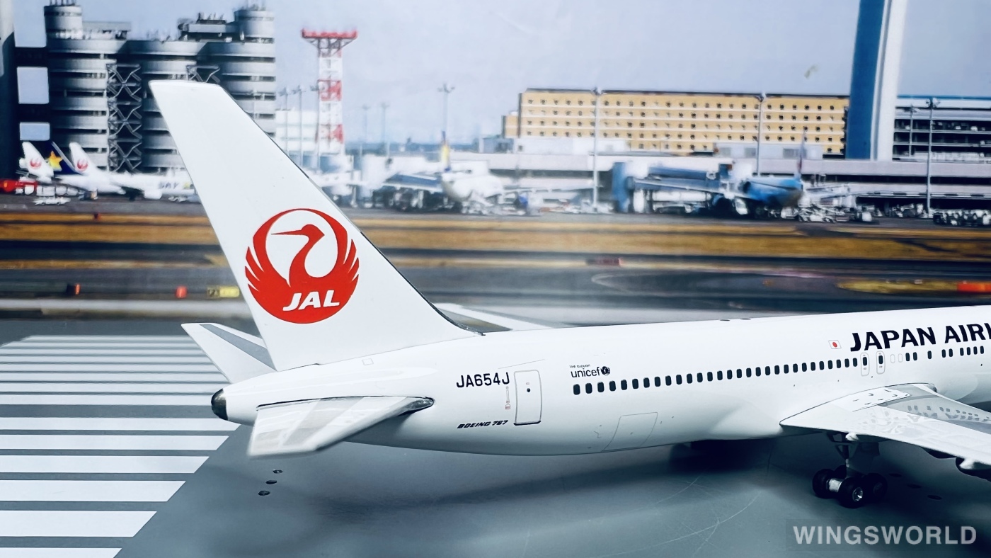 Phoenix 1:400 PH10500 Japan Airlines 日本航空 Boeing 767-300 JA654J