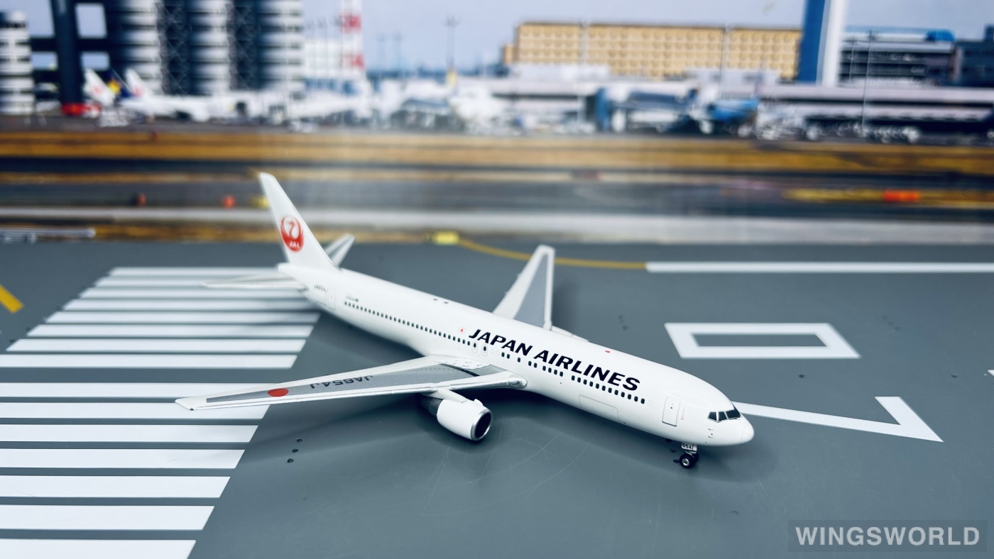 Phoenix 1:400 PH10500 Japan Airlines 日本航空 Boeing 767-300 JA654J